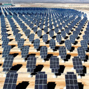 Esolar photovoltaic plant - monitoraggio su 5000 impianti